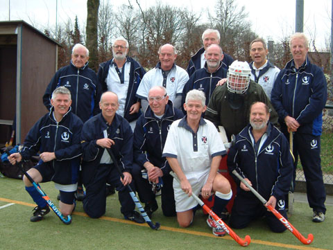 Scottish Thistles squad Oss January 2008